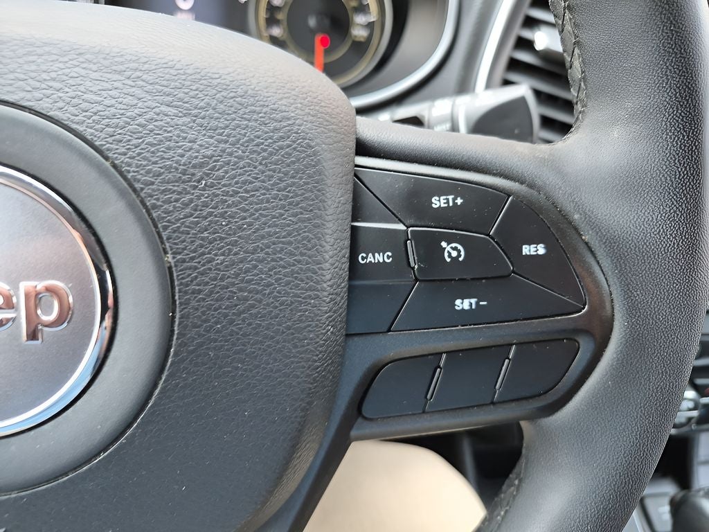 2022 Jeep Cherokee Trailhawk