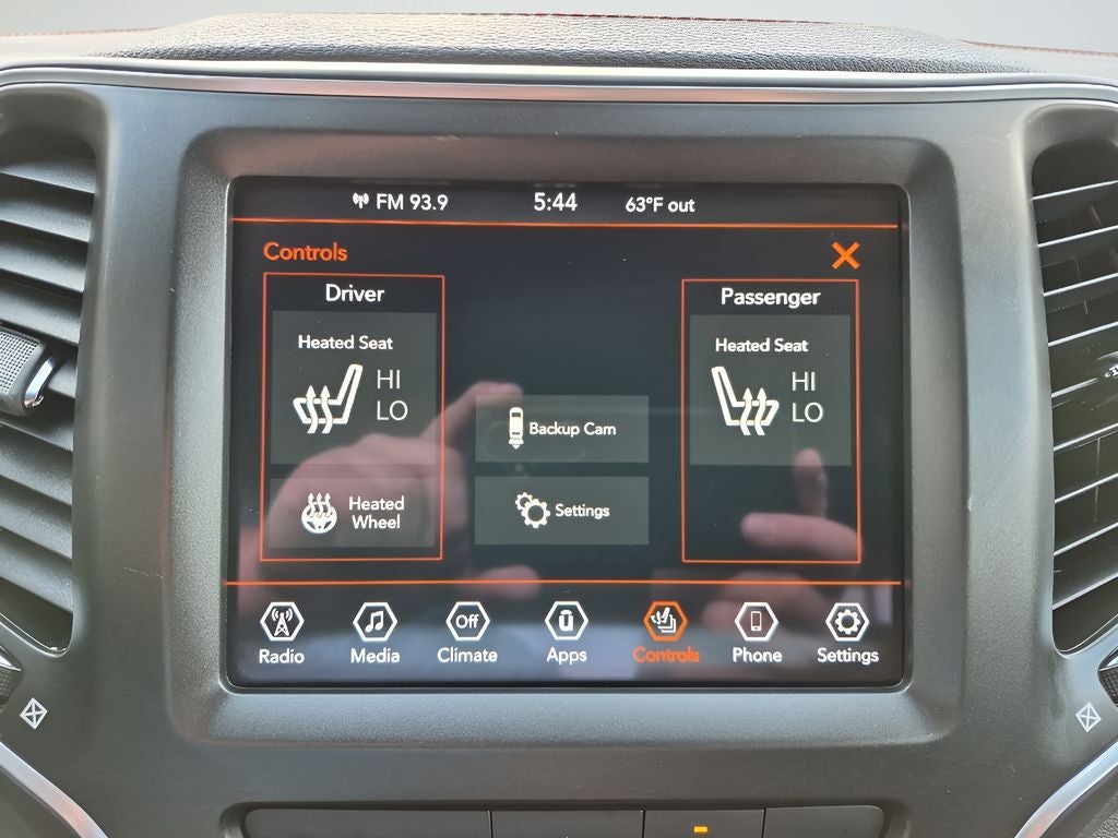 2022 Jeep Cherokee Trailhawk