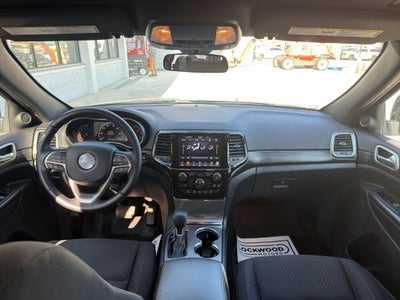 2020 Jeep Grand Cherokee Laredo