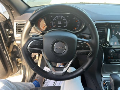 2020 Jeep Grand Cherokee Laredo
