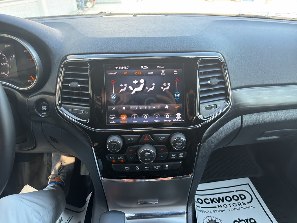 2020 Jeep Grand Cherokee Laredo