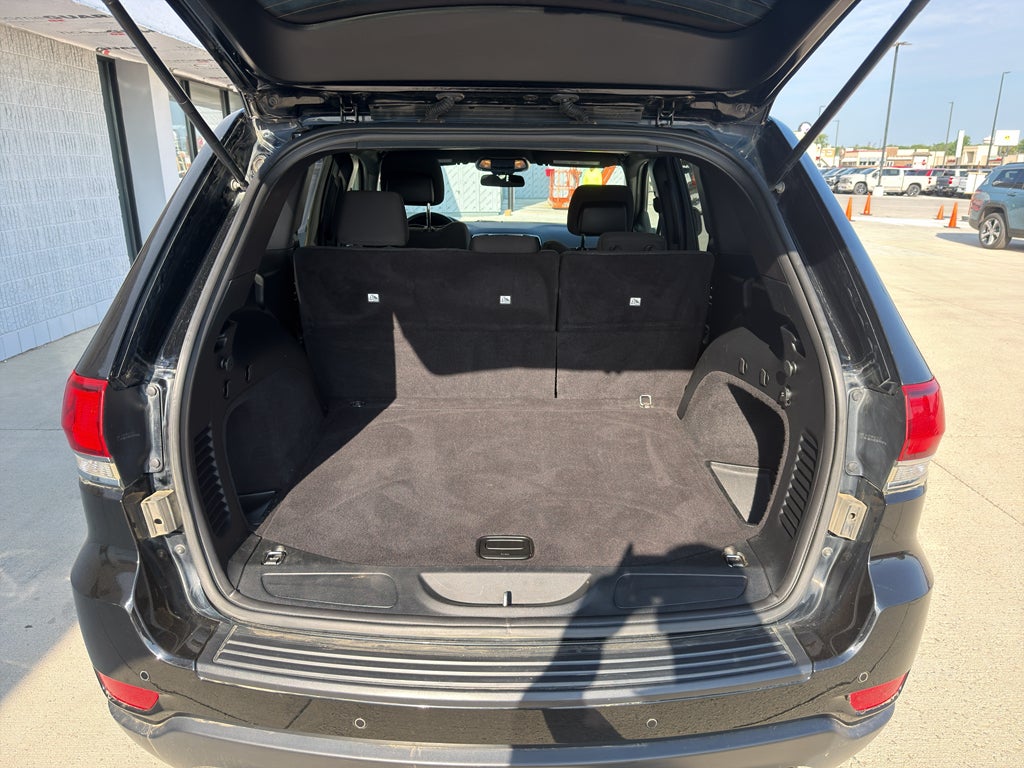 2020 Jeep Grand Cherokee Laredo