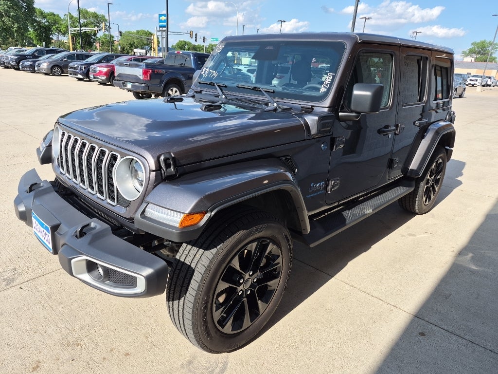 2025 Jeep Wrangler 4xe Sahara
