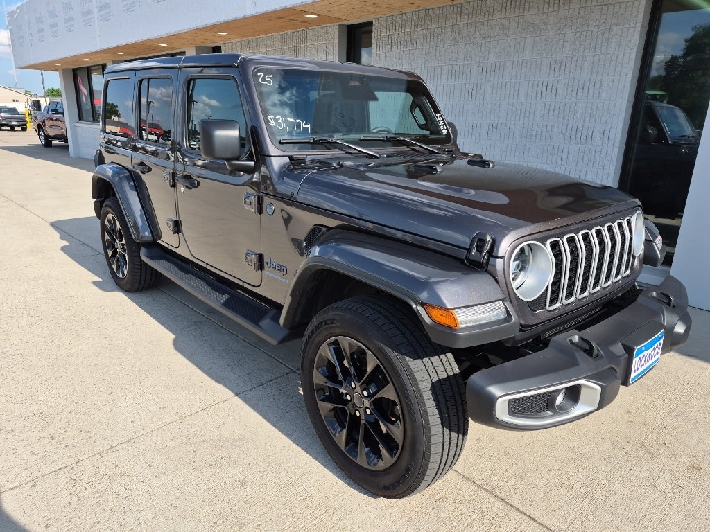2025 Jeep Wrangler 4xe Sahara