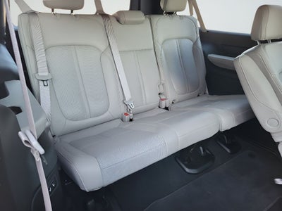 2025 Jeep Wagoneer L Series III