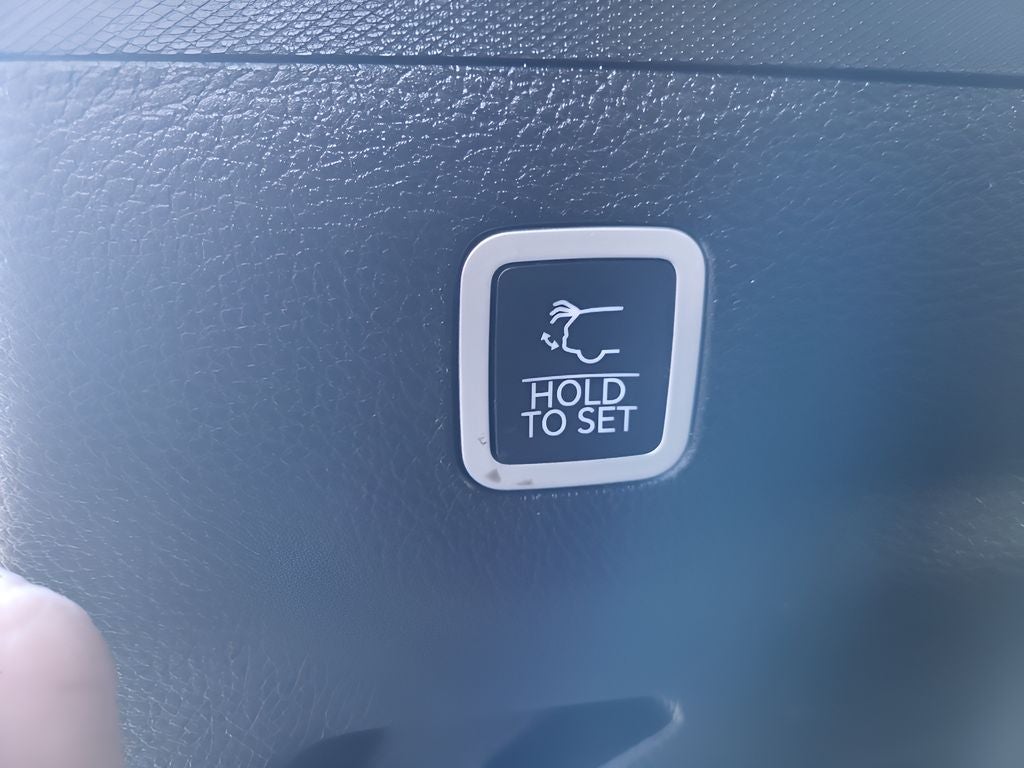 2025 Jeep Wagoneer L Series III