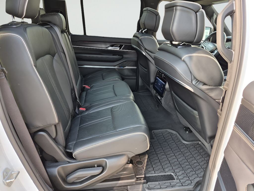 2024 Jeep Grand Wagoneer Series II Obsidian