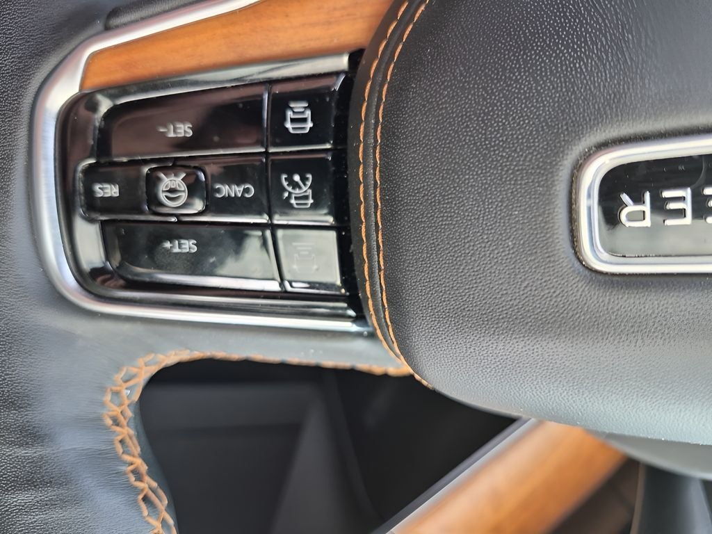 2024 Jeep Grand Wagoneer Series III