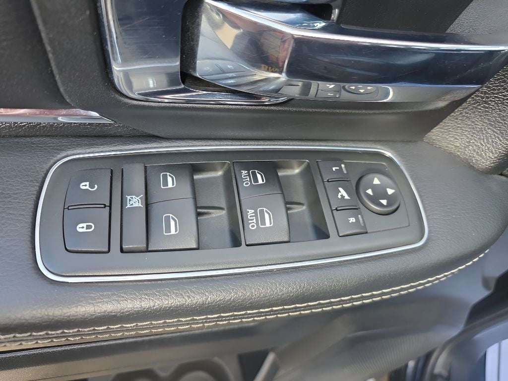 2014 RAM 1500 Laramie