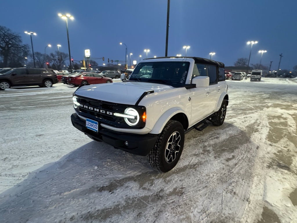 2024 Ford Bronco Outer Banks