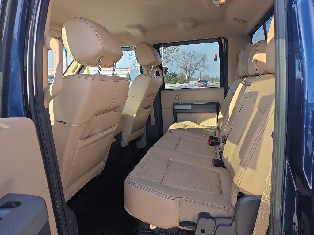 2016 Ford Super Duty F-350 DRW Lariat