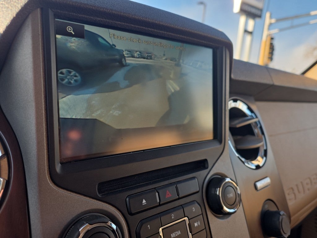 2016 Ford Super Duty F-350 DRW Lariat