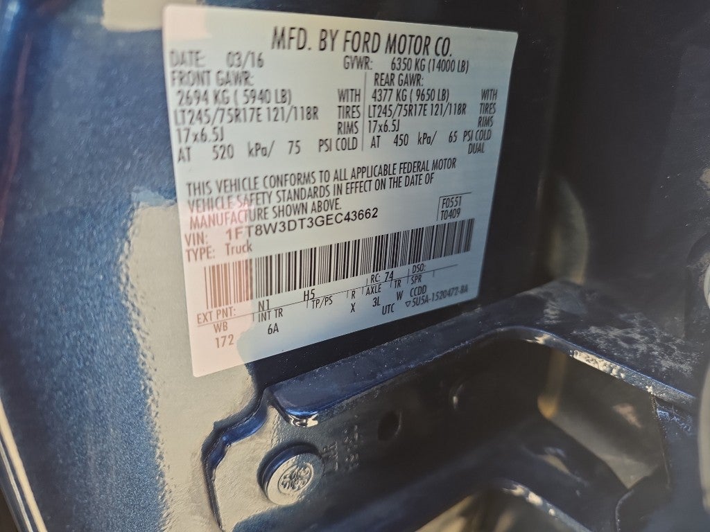 2016 Ford Super Duty F-350 DRW Lariat