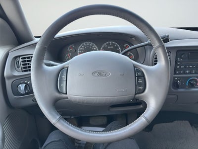 2002 Ford F-150 XLT