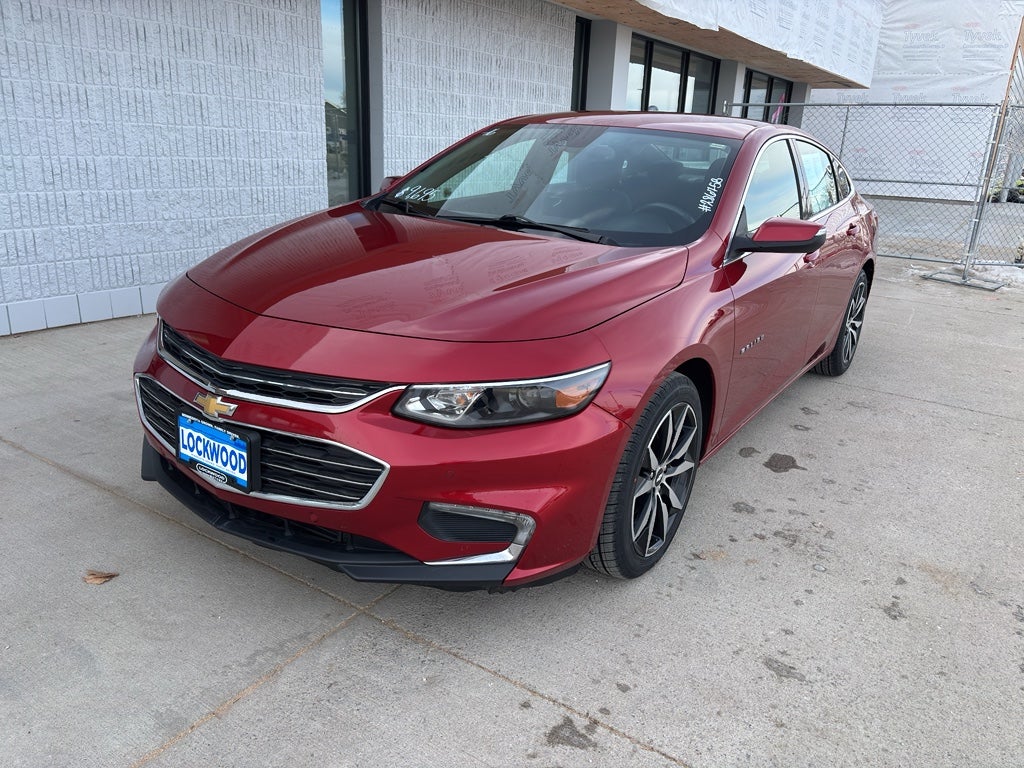 Used 2016 Chevrolet Malibu 2LT with VIN 1G1ZF5SX6GF238285 for sale in Marshall, Minnesota