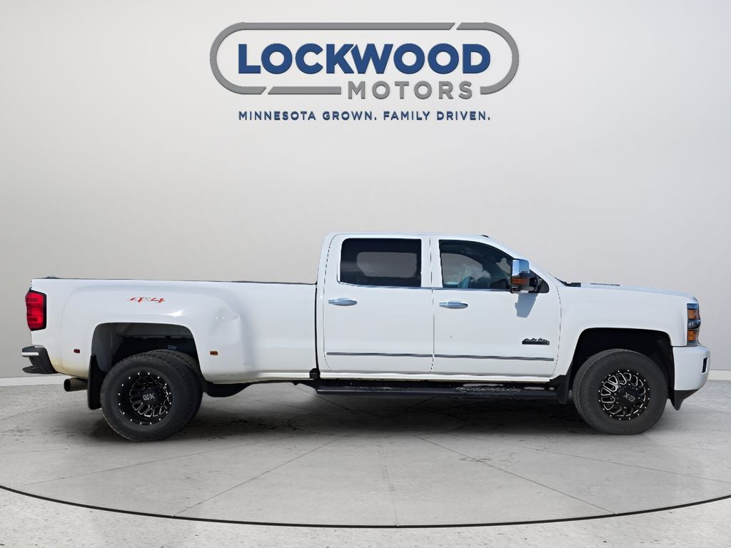 2016 Chevrolet Silverado 3500 HD High Country