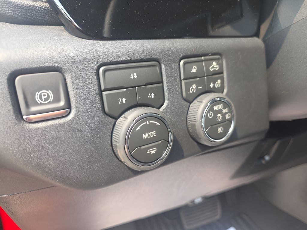 2026 Chevrolet Silverado 3500 HD LT - Photo 13