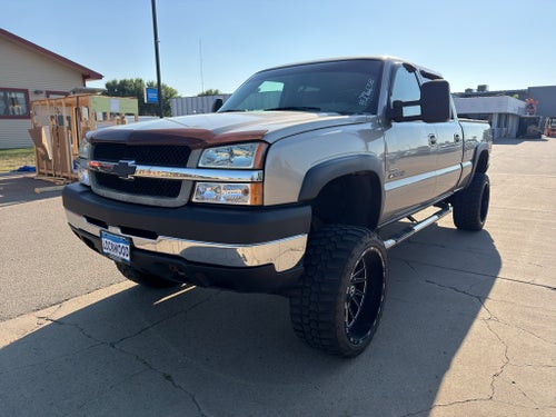 2003 Chevrolet Silverado 2500 HD LS