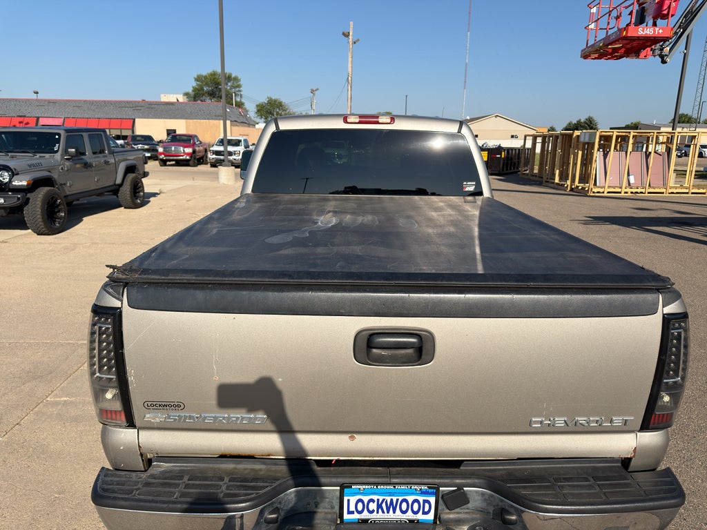 2003 Chevrolet Silverado 2500 HD LS