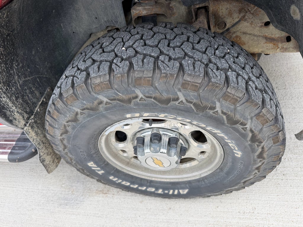2004 Chevrolet Silverado 2500 HD LS
