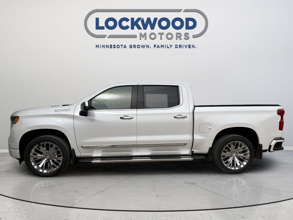 Used 2023 Chevrolet Silverado 1500 High Country with VIN 1GCUDJE87PZ248228 for sale in Marshall, Minnesota