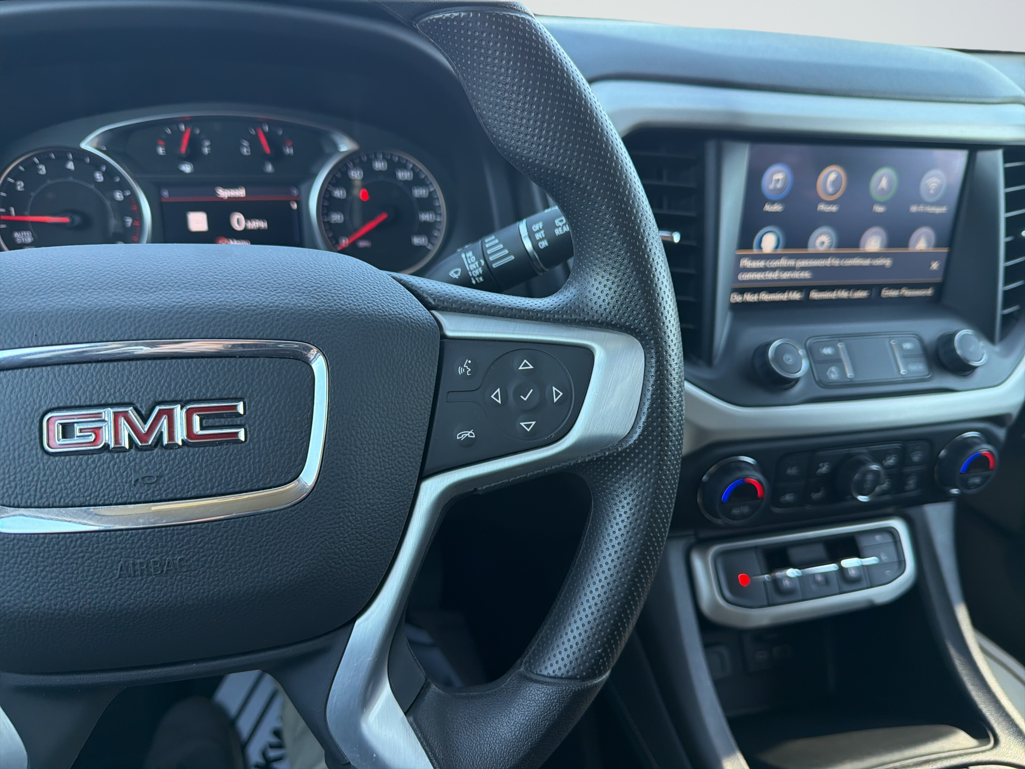 2023 GMC Acadia SLE