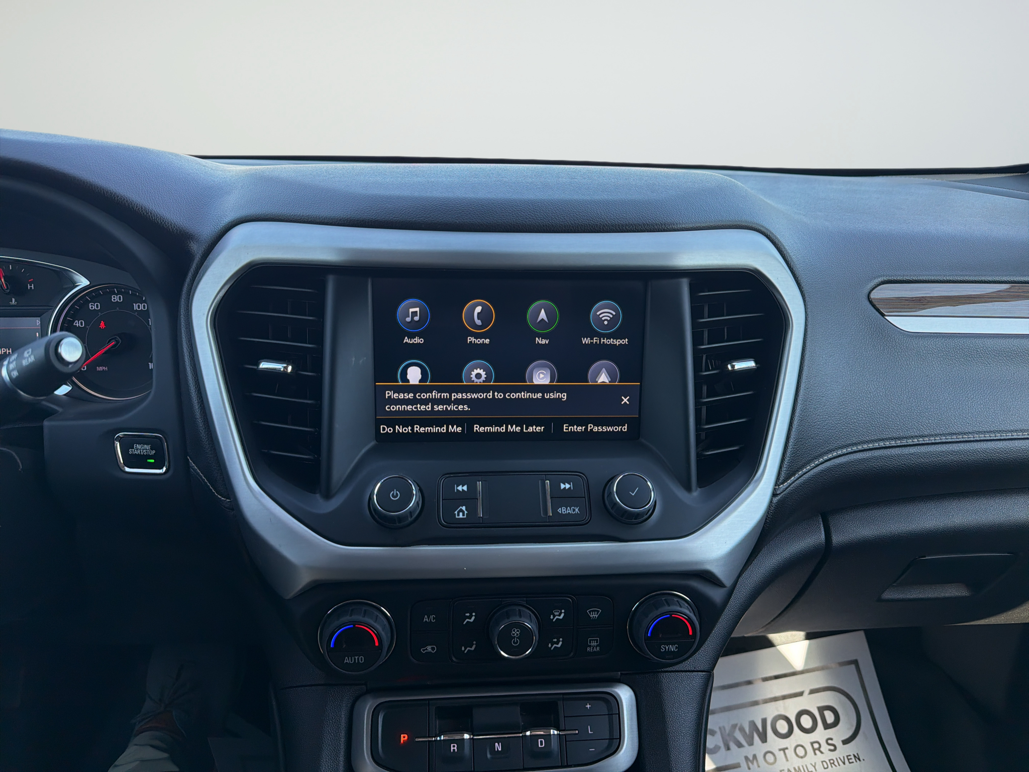 2023 GMC Acadia SLE