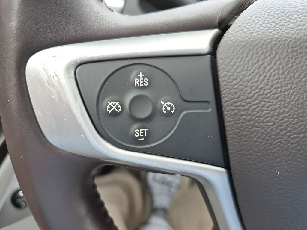 2017 GMC Acadia SLT