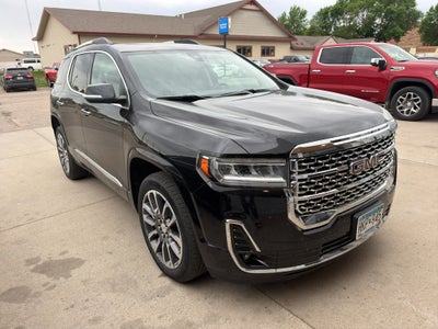 2022 GMC Acadia Denali
