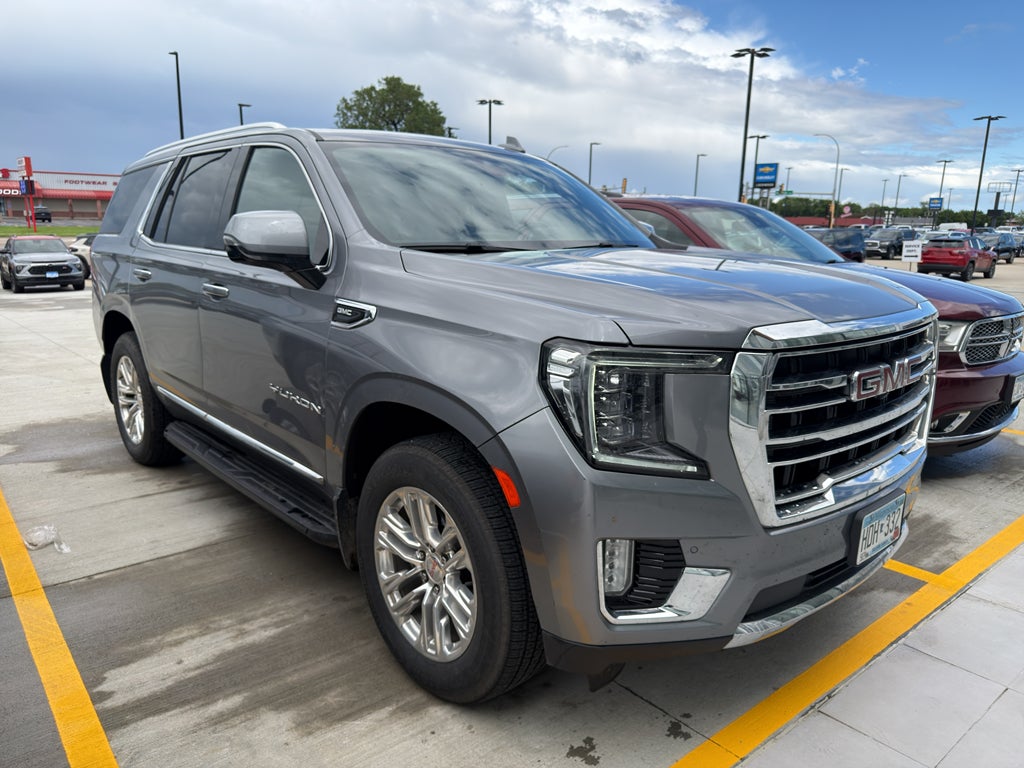 2022 GMC Yukon SLT