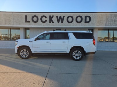 2023 GMC Yukon XL SLT