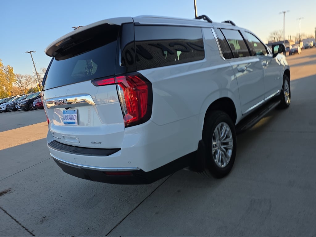 2023 GMC Yukon XL SLT