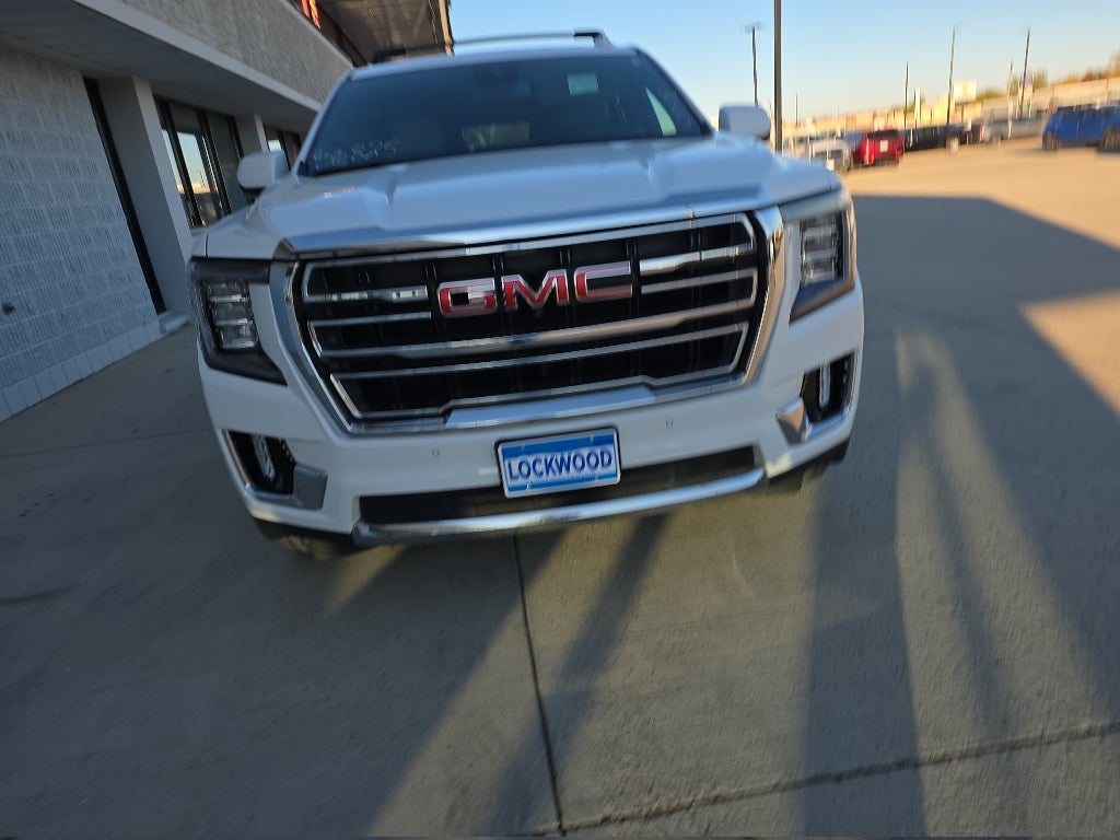 2023 GMC Yukon XL SLT