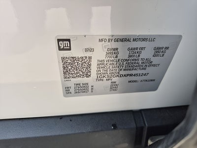 2023 GMC Yukon XL SLT