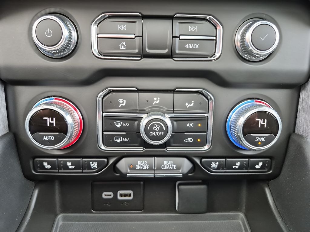 2023 GMC Yukon XL SLT