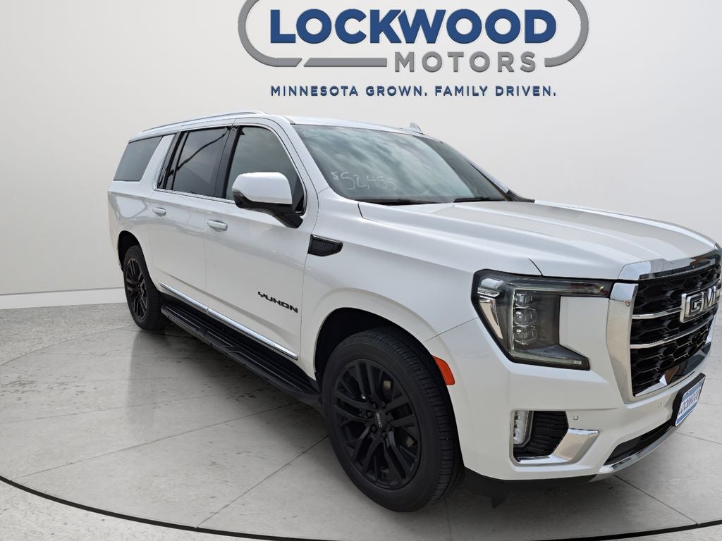 2023 GMC Yukon XL SLT