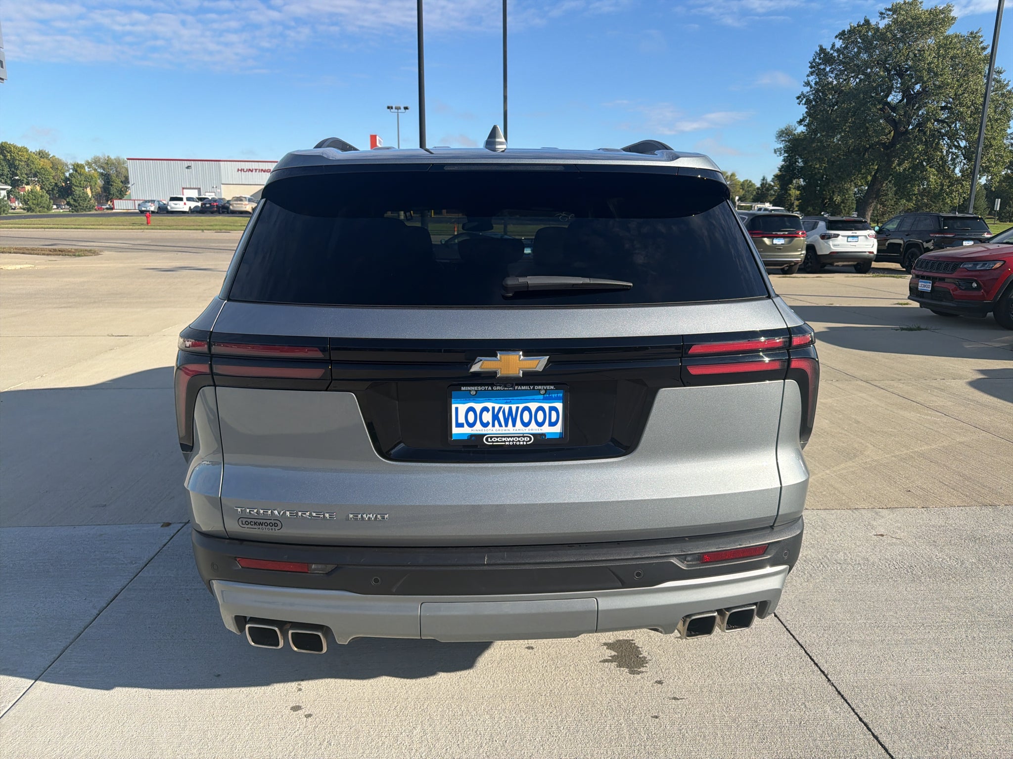 2025 Chevrolet Traverse LT