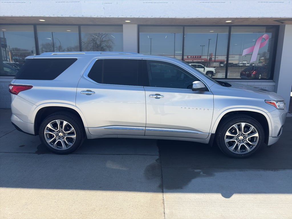 Used 2021 Chevrolet Traverse Premier with VIN 1GNEVKKW1MJ157743 for sale in Marshall, Minnesota