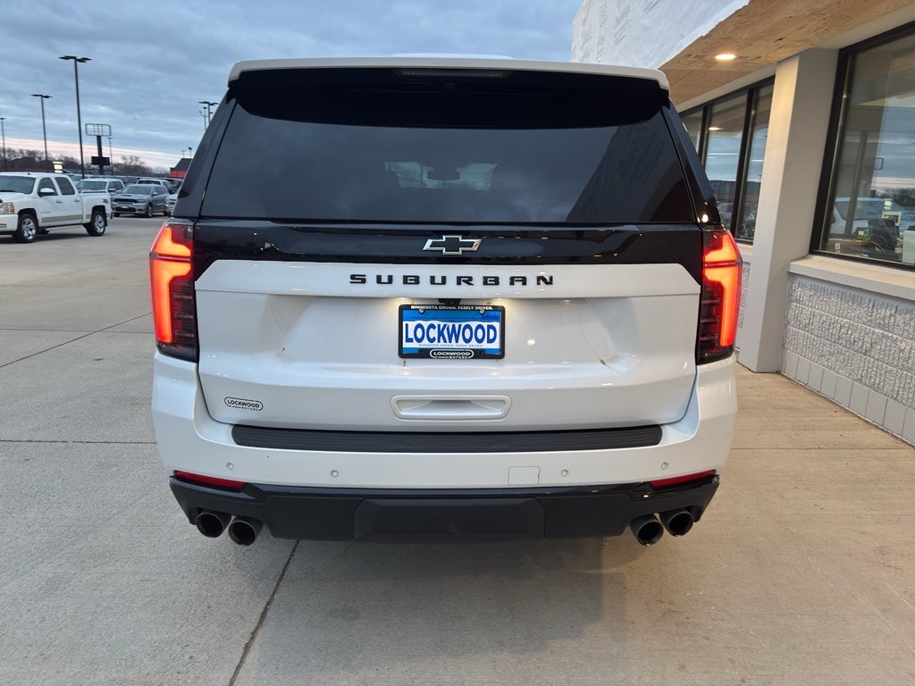 2025 Chevrolet Suburban Z71