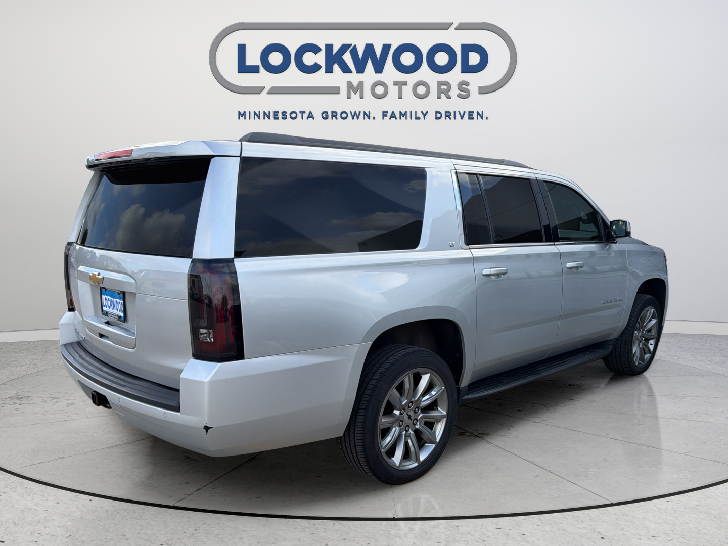 2017 Chevrolet Suburban LT