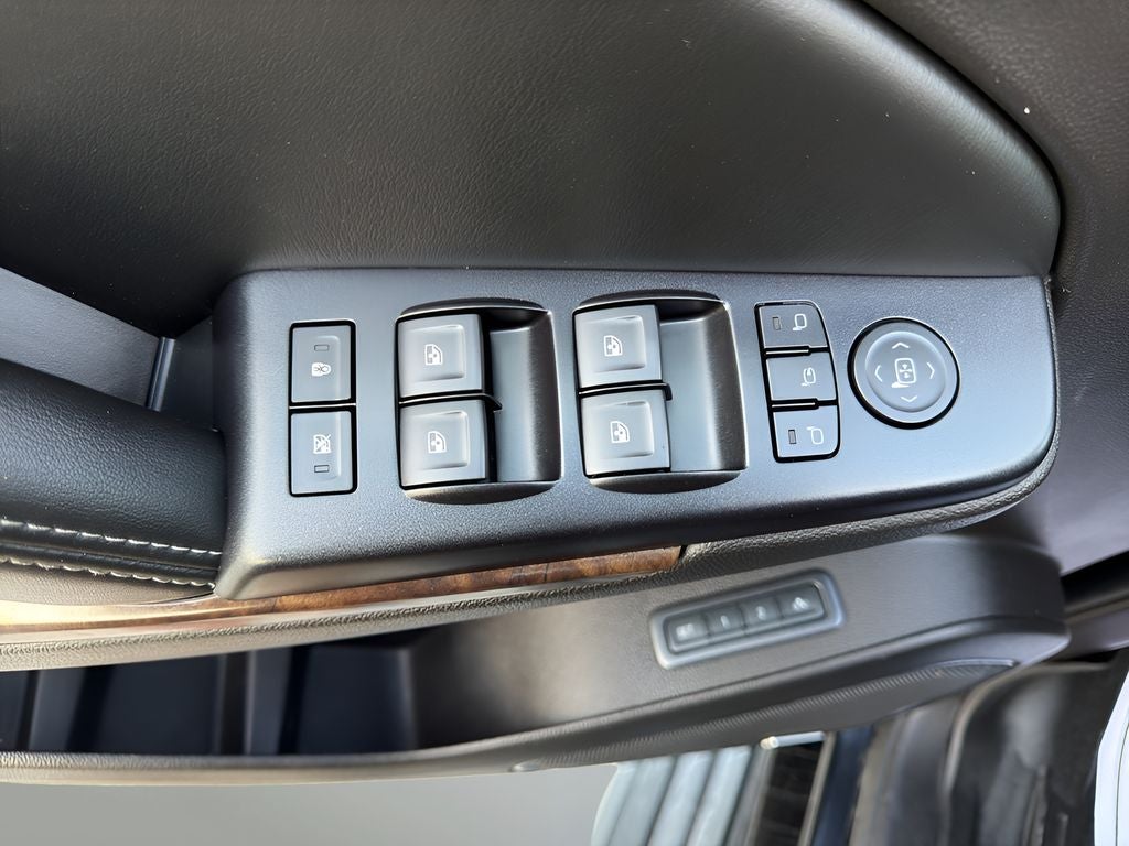 2015 Chevrolet Suburban LT