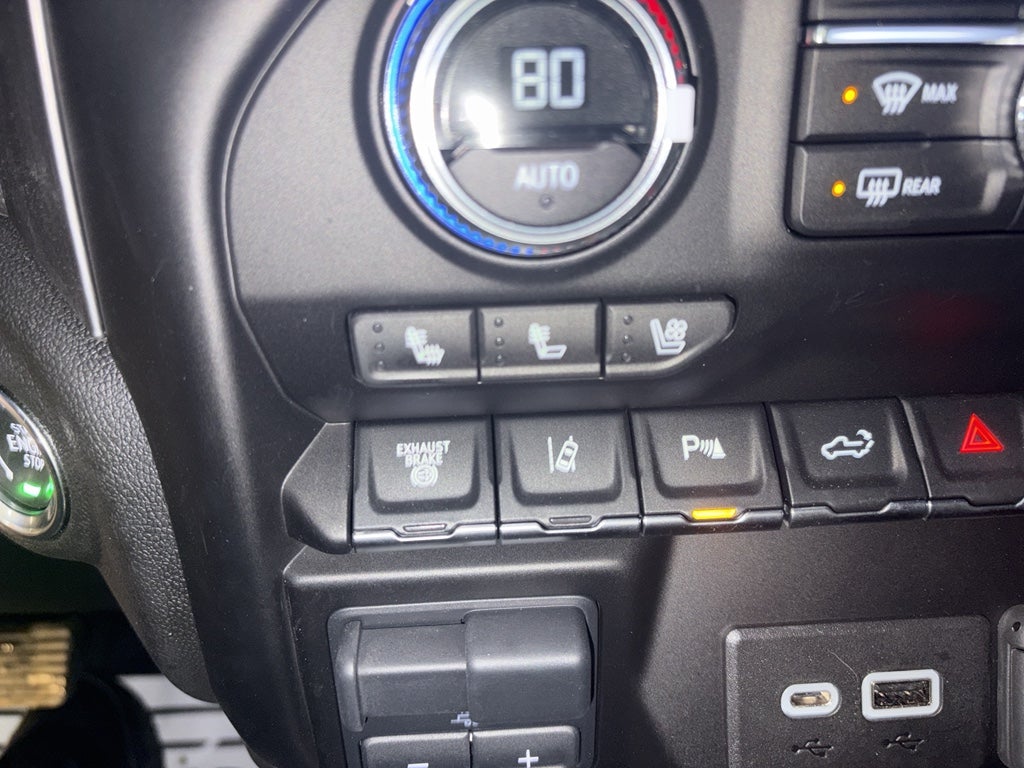 2023 GMC Sierra 3500 HD Denali