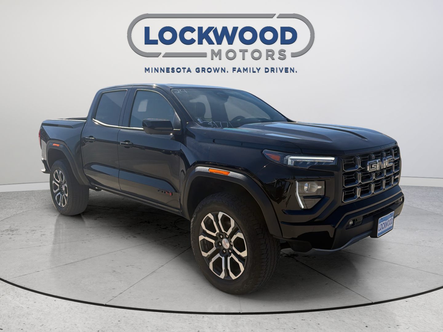 2024 GMC Canyon AT4