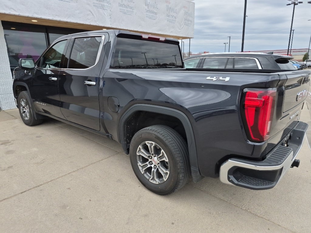 2025 GMC Sierra 1500 SLT