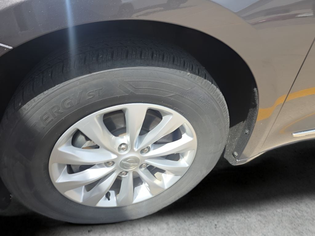 2018 Chrysler Pacifica Touring L
