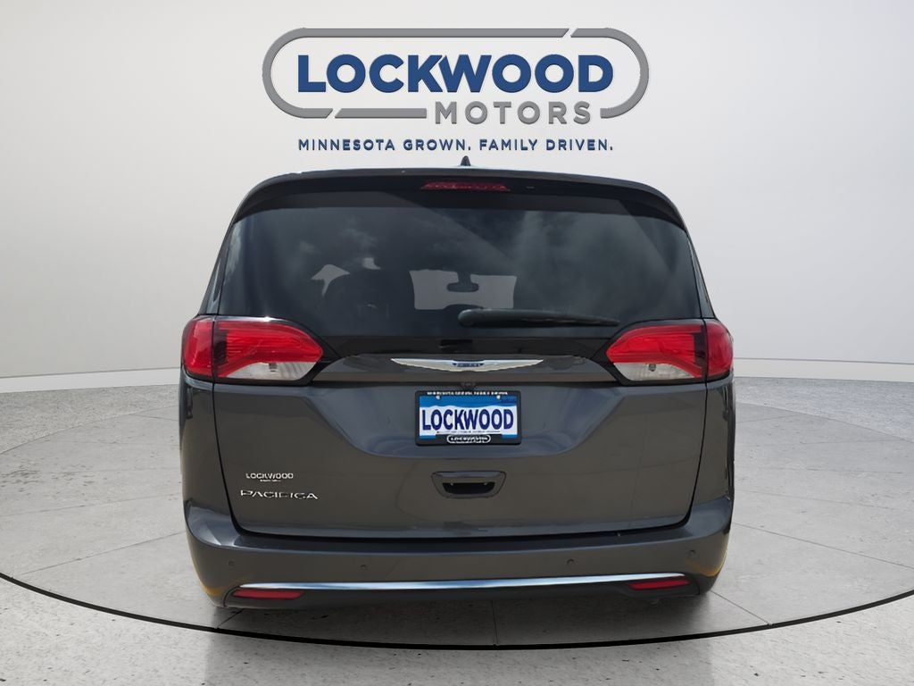 2018 Chrysler Pacifica Touring L
