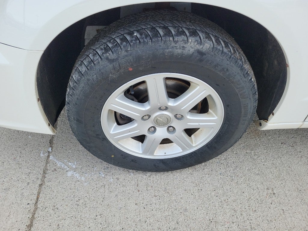 2012 Chrysler Town & Country Touring