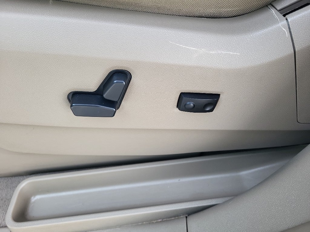 2012 Chrysler Town & Country Touring