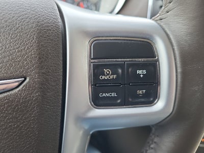 2012 Chrysler Town & Country Touring