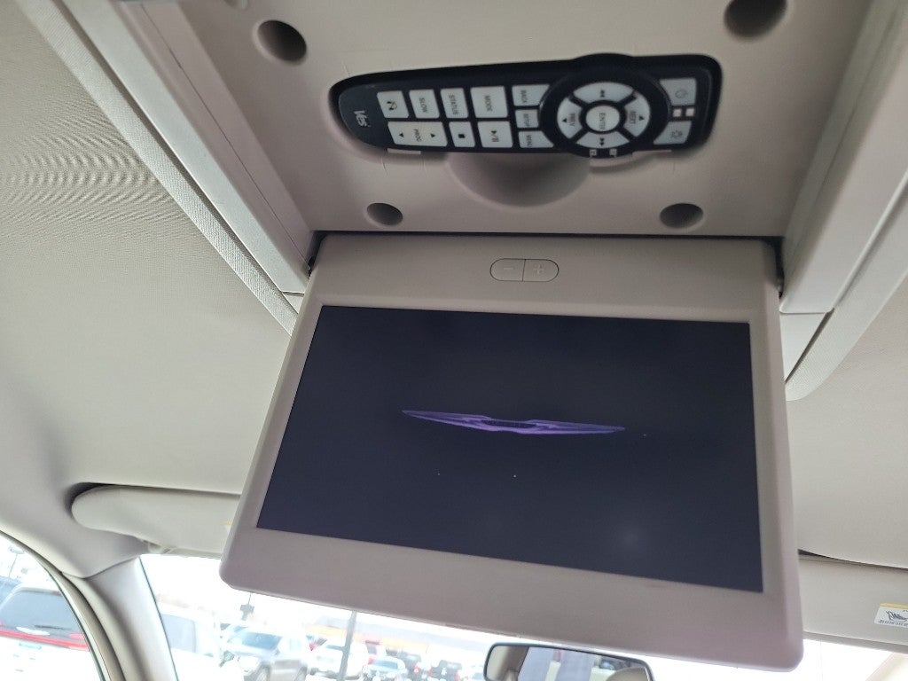 2012 Chrysler Town & Country Touring